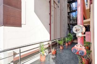 townhouse dabagardens beach road