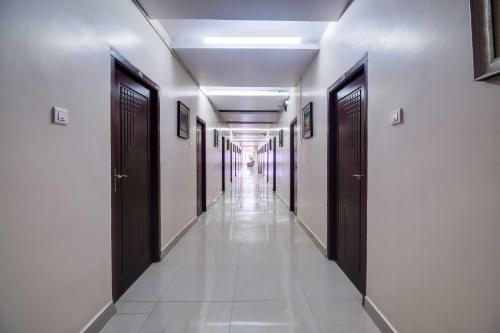 collection o cmr mall gajuwaka