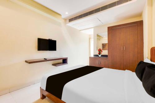 Collection O Dwarka Nagar Ramatalkies,,3 star