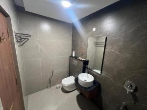 hyders mahal and hotel