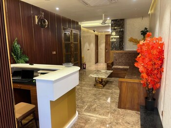 hyders mahal and hotel