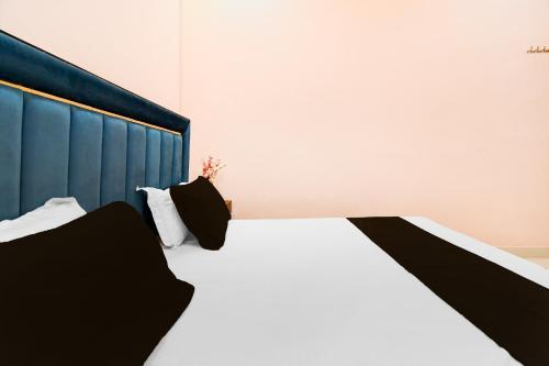 Hotel O Valencia Stay,,3 star