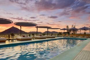 the remi scottsdale autograph collection