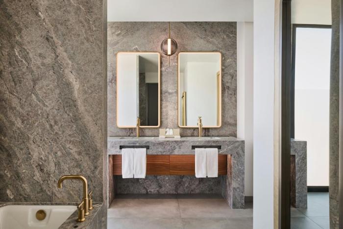 the remi scottsdale autograph collection