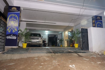 hotel paradise premier