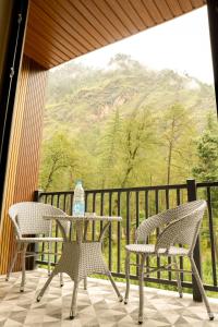 north deodar resort kasol