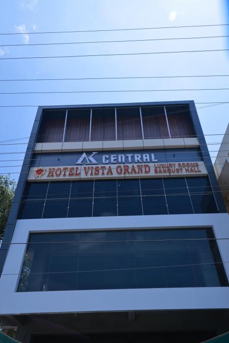 hotel vista grand