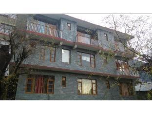 hotel adventure inn 20 metre from swimming pool