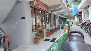 hotel adventure inn 20 metre from swimming pool