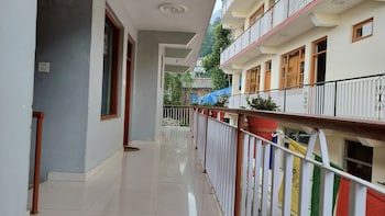 hotel adventure inn 20 metre from swimming pool