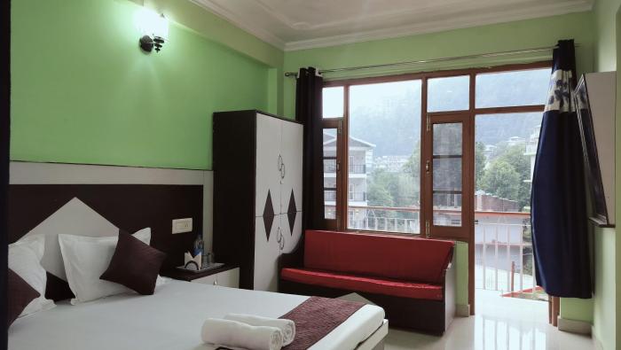 hotel adventure inn 20 metre from swimming pool