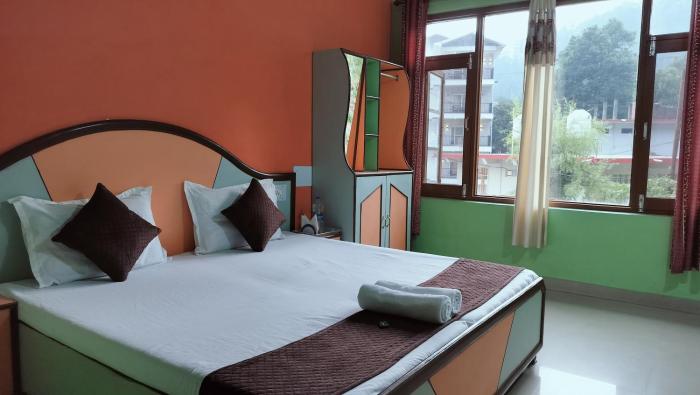 hotel adventure inn 20 metre from swimming pool