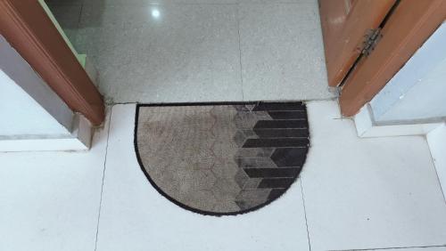 hotel adventure inn 20 metre from swimming pool