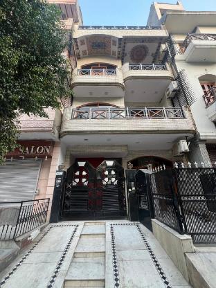 bluo modern 2bhk rohini parking balcony