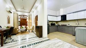 bluo modern 2bhk rohini parking balcony
