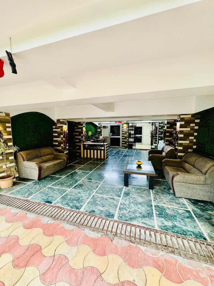 hotel elite stay kalyani nagar pune