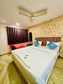 hotel elite stay kalyani nagar pune