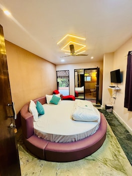 hotel elite stay kalyani nagar pune