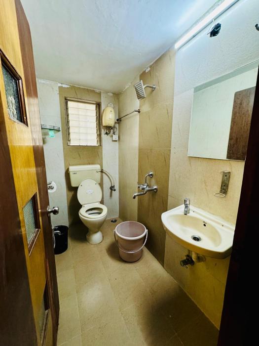 hotel elite stay kalyani nagar pune