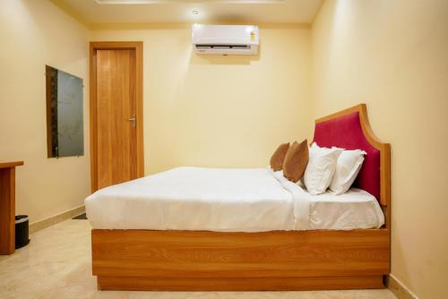 hotel al aziz palace