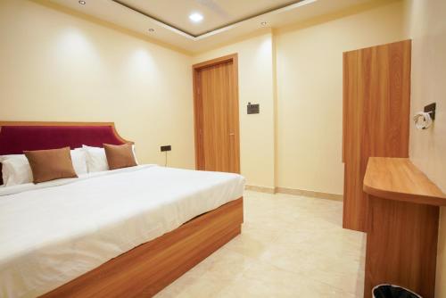 hotel al aziz palace