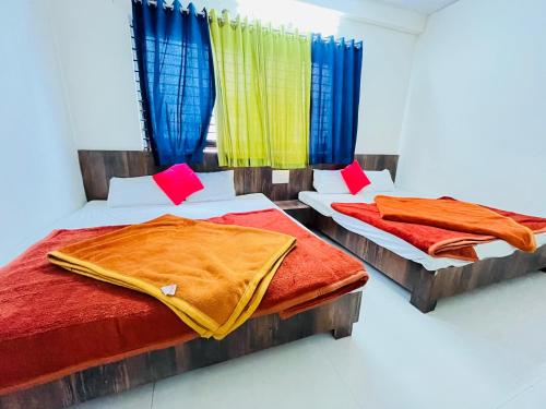Hotel Shree Tekchand Palace,,2 star