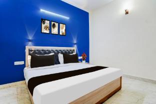 super collection o west vinod nagar metro station formerly royal inn