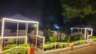 hotelgrandakkamahadevi