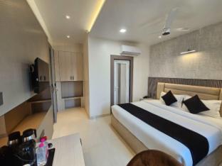 hotel glorious grand