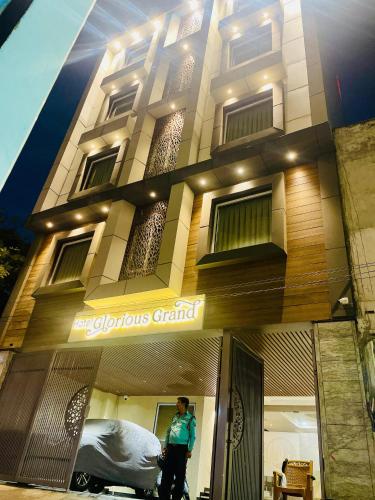 hotel glorious grand