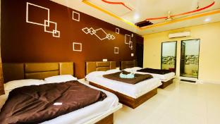 hotel palash