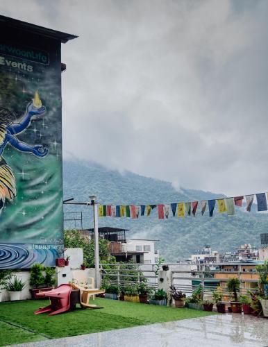 Urban Loft Hostel,,3 star