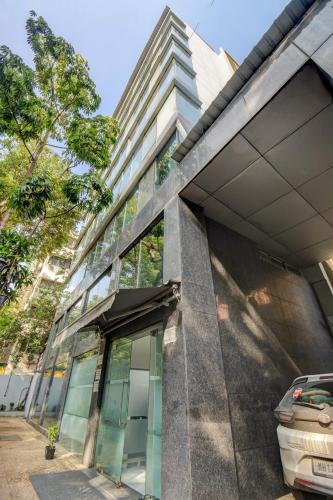 Staywood Suites, Mumbai,,3 star