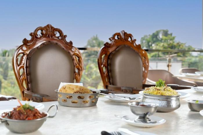 perfectstayz koko maya 5 mins walk to beach