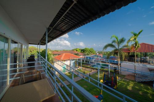 perfectstayz koko maya 5 mins walk to beach
