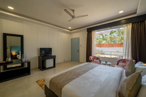 perfectstayz koko maya 5 mins walk to beach