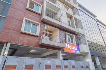 housr karen 1 bhk apartment near nift bangalore
