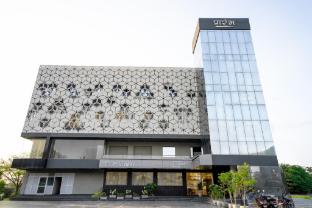 Prarambh By Siara,,3 star