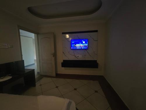 capital plaza residency