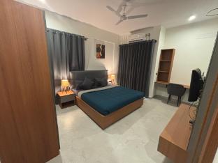 housr 36 studio rooms bangalore near leela palace