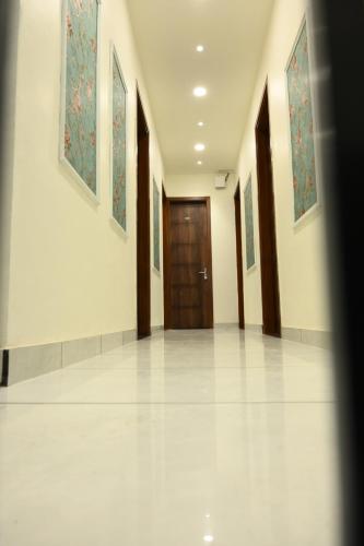 Hotel Tim Hartins,,5 star