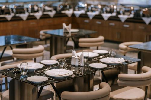 evora resort and spa