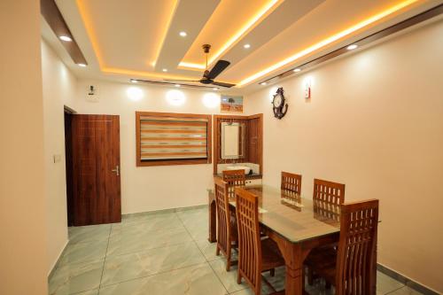 wayanadan huts homestay