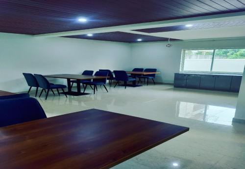 Housr Rushikonda Visakhapatnam Apiic,,3 star