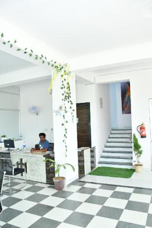hotel prayagraj