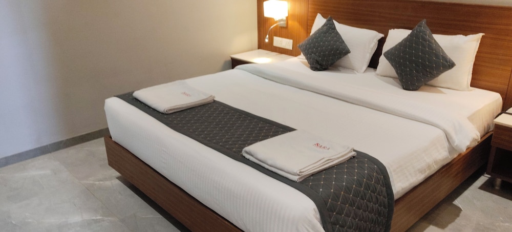 hotel sara executive