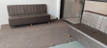 hotel sara executive