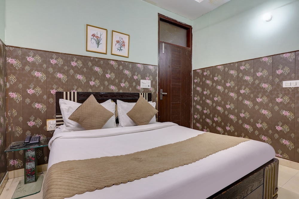 hotel hari nager by the premium villa