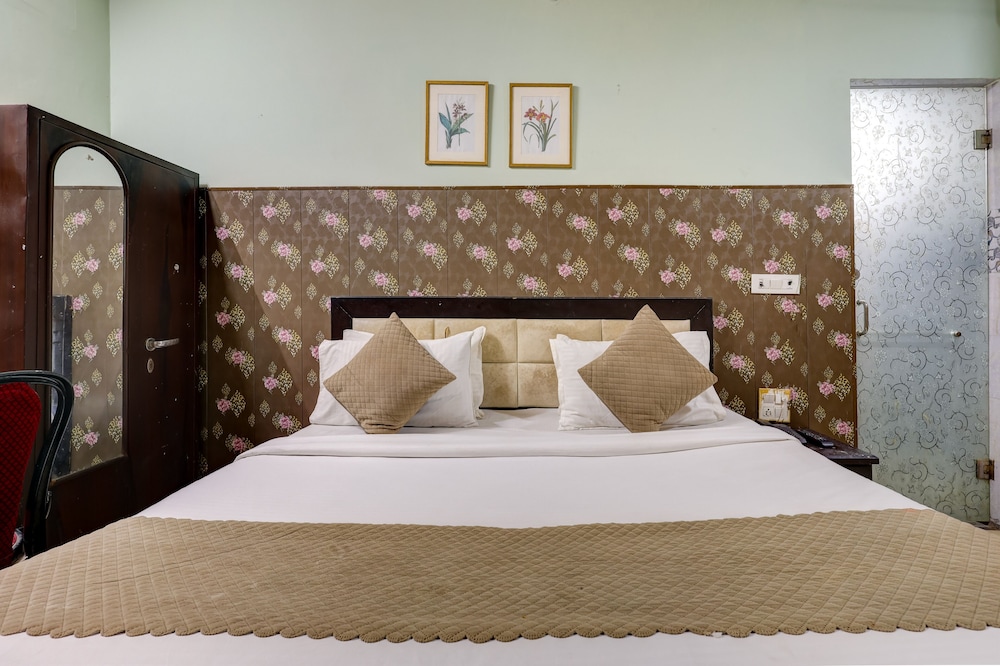 hotel hari nager by the premium villa