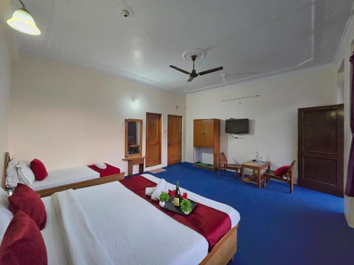 hotel city gold hotel in dharamshala
